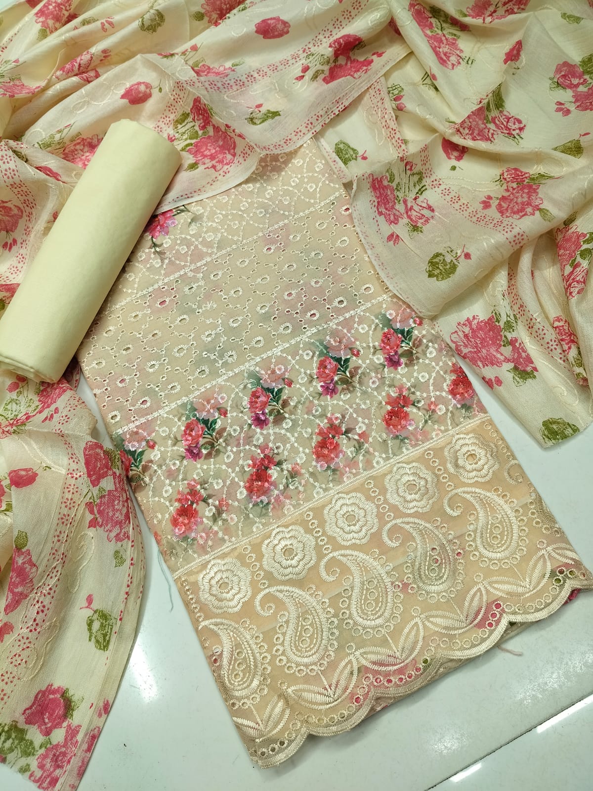 Unstitch Printed Three Piece